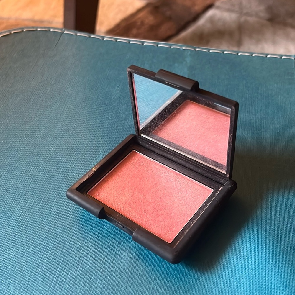 NARS Orgasm - old packaging